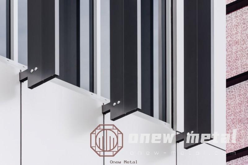 Aluminum curtain wall system02