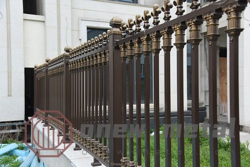 assembly-type Fence