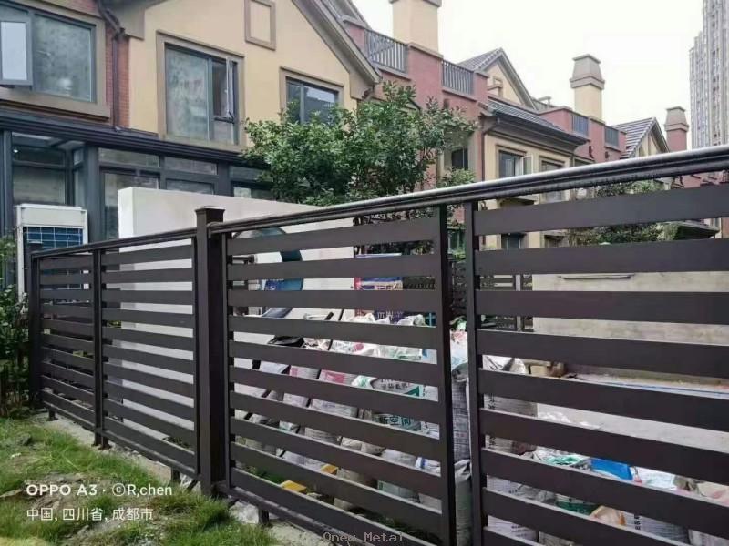 aluminium assembly-type railings